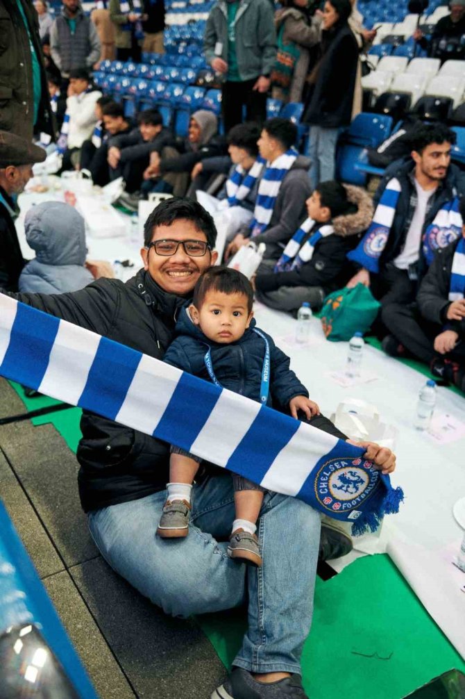Chelsea, Stadında İftar Programı Düzenledi