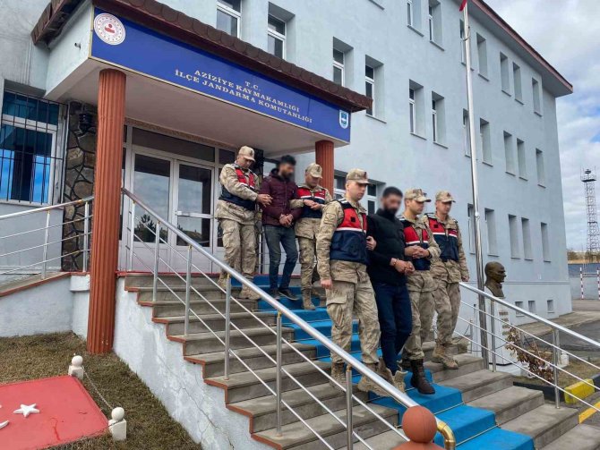 Kablo Hırsızları Jandarma’dan Kaçamadı