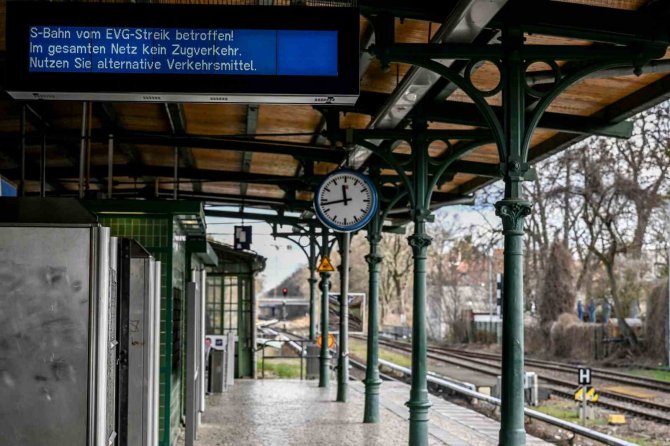 Berlin’de Şehir İçi Ulaşım Grevden Etkilenmedi