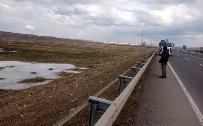 Kars’ta Peynir Altı Suyundan Oluşan Gölet Temizlendi