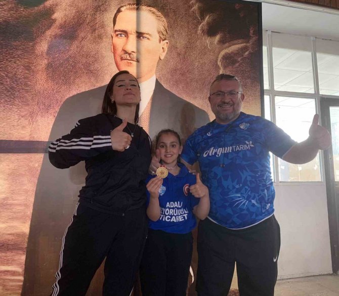 Adalasporlu Karateciler Muğla’dan 15 Madalya İle Döndü