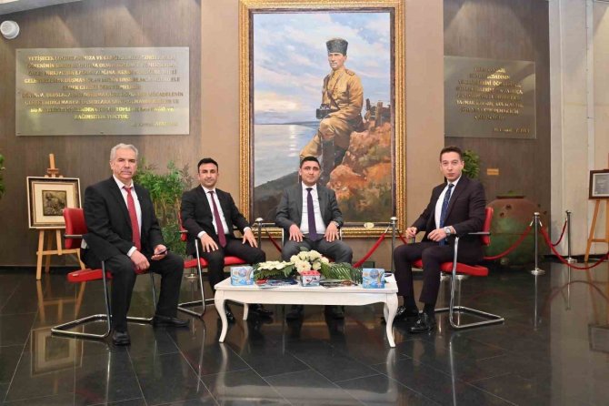 Manisa’ya Yerleşen Depremzedelere Şefkat Eli