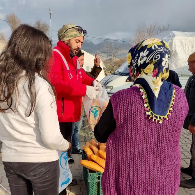 Merkezefendi’den Deprem Bölgesine Günlük 2 Bin Ekmek Ulaştırılıyor
