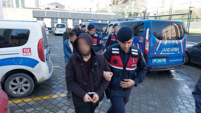 Samsun’da Uyuşturucu Ticaretinden 5 Kişi Adliyeye Sevk Edildi