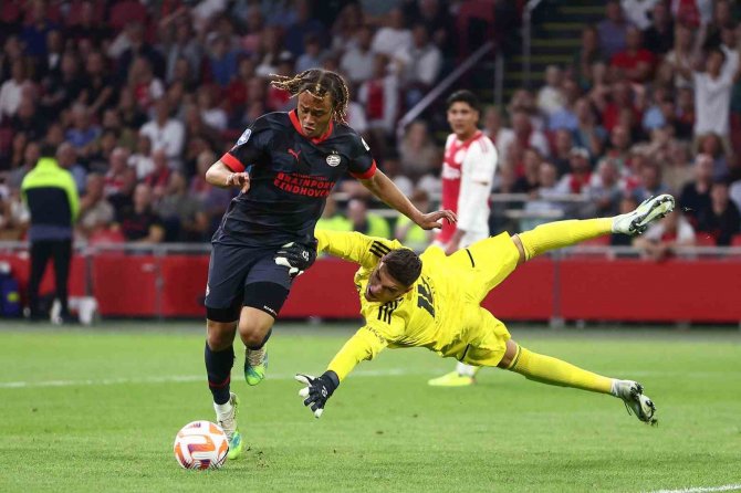 Xavi Simons, Psv’de Kendini Buldu