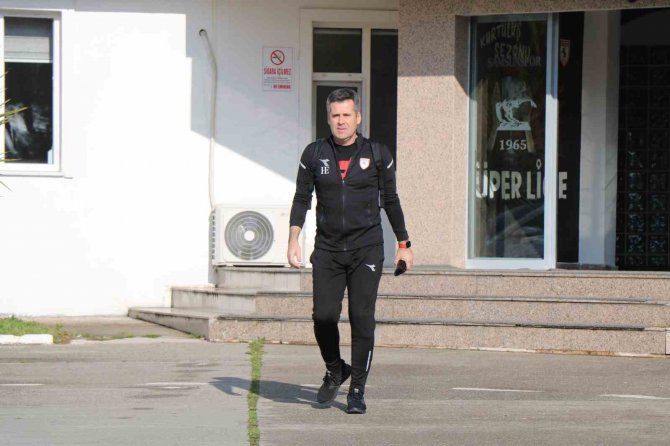 Hüseyin Eroğlu: “Ligin Zirvesindeyiz, Zirvede Kalmak İstiyoruz”