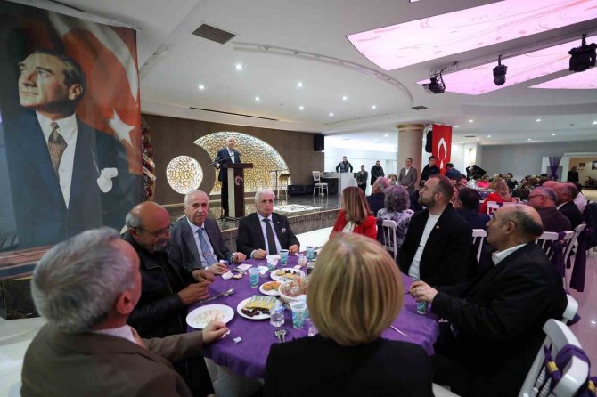 Rumeliler Yenimahalle’de İftar Sofrasında Buluştu