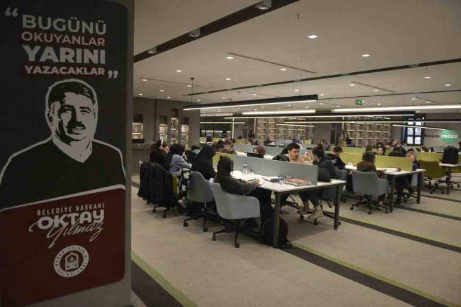 Yıldırım’ın Uyumayan Kütüphanelerinden 517 Bin Kişiye Hizmet