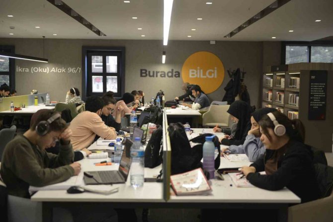 Yıldırım’ın Uyumayan Kütüphanelerinden 517 Bin Kişiye Hizmet