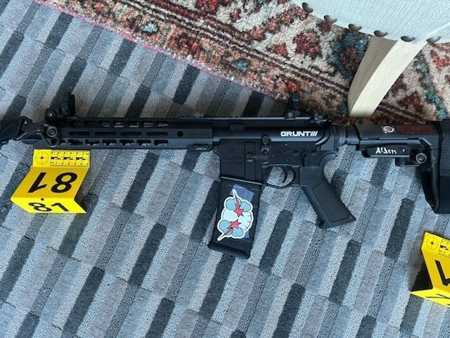 Abd’de 6 Kişiyi Öldüren Okul Saldırganının Evinde De Silahlar Bulundu