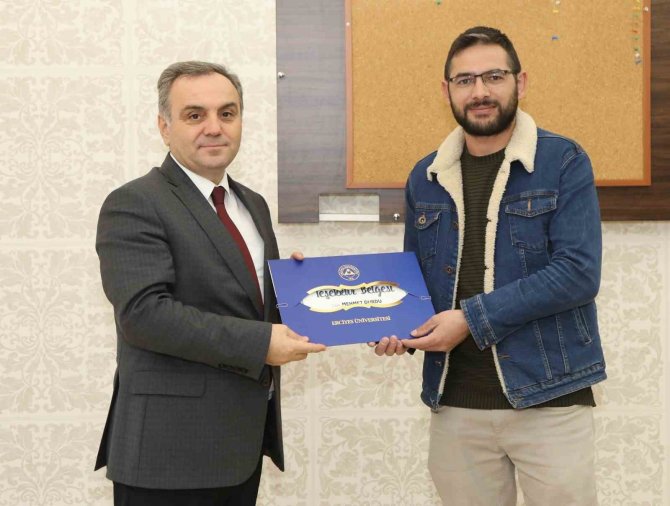 Rektör Altun’dan Yapı İ̇şleri Ve Teknik Daire Başkanlığı Personeline Teşekkür Ziyareti