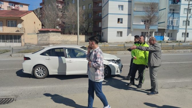 Başı Boş Hayvanlar Kazaya Sebep Oldu
