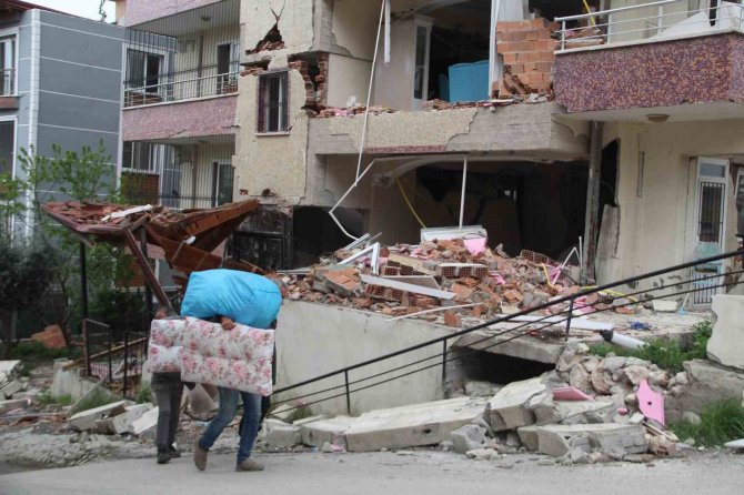 2 Deprem Atlatan Doktor, Hatay’daki Depremde Büyük Korku Yaşadı