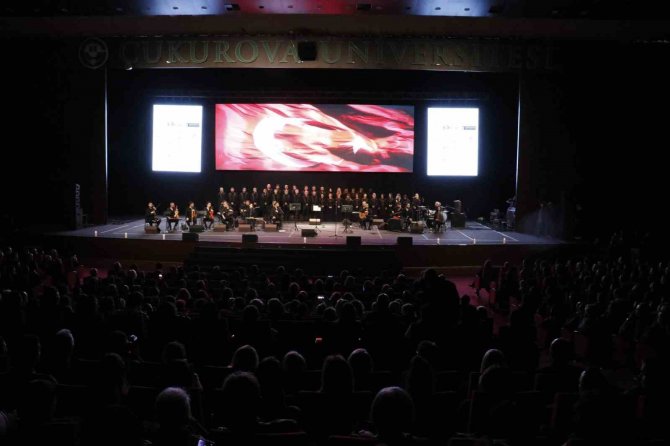 Antakya Medeniyetler Korosu, Adana’da Depremden Sonra İlk Kez Seyirci Karşısına Çıktı