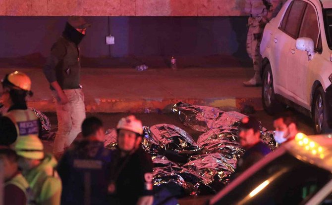 Meksika Ulusal Göç Enstitüsü Binasında Yangın: 39 Ölü, 40 Yaralı