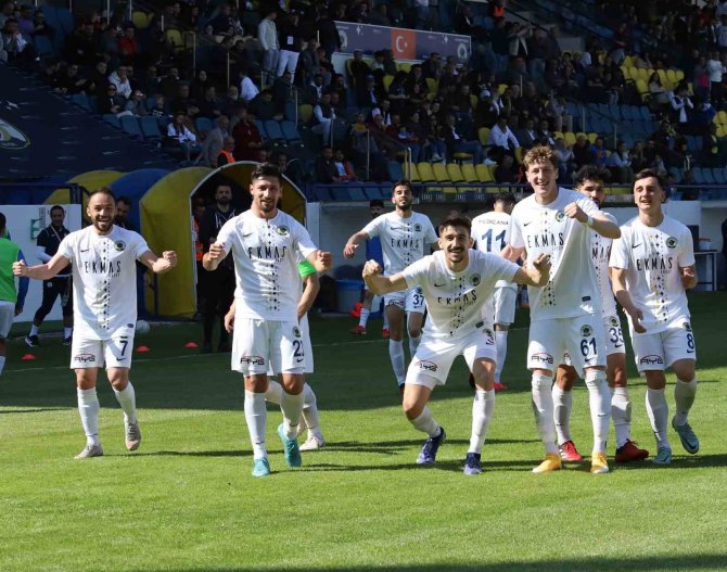 Menemen Fk, Alt Sıralardan Kurtulmak İstiyor