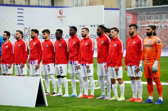 Spor Toto 1. Lig: Pendikspor: 2 - Ankara Keçiörengücü: 1