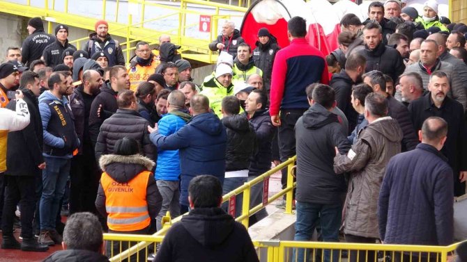 Boluspor-samsunspor Maçı Sonrası Arbede