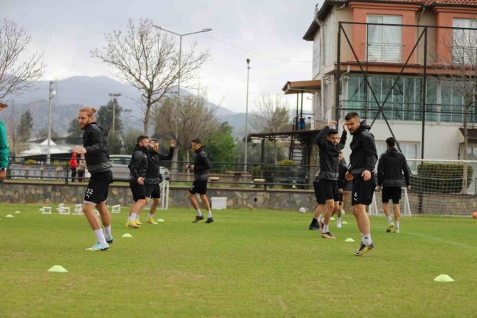 Nazilli Belediyespor’da İ̇negölspor Maçı Hazırlıkları Tamamlandı