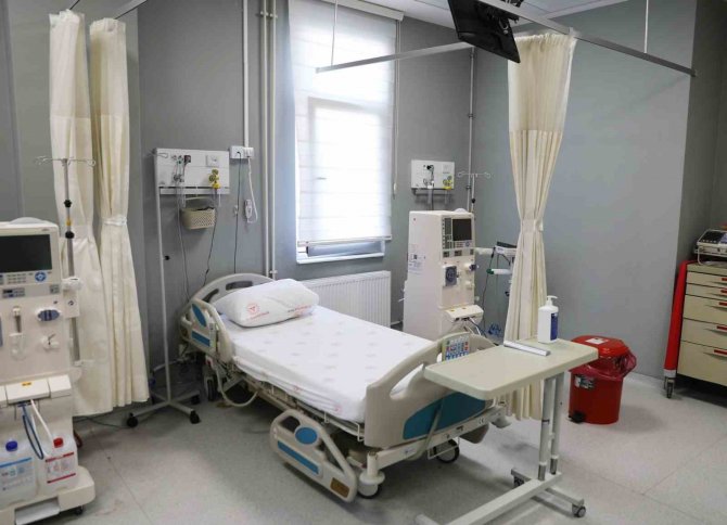Kavak Devlet Hastanesi’nde Diyaliz Hastaları Kabul Edilmeye Başlandı