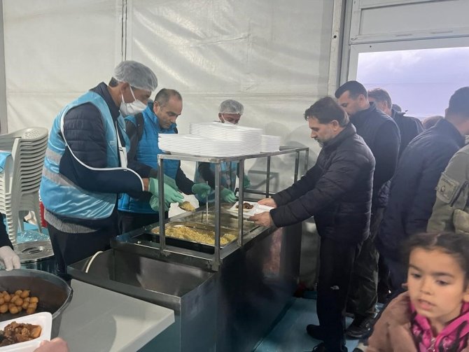 Uçar Hatay’da Gönüllere Dokunuyor