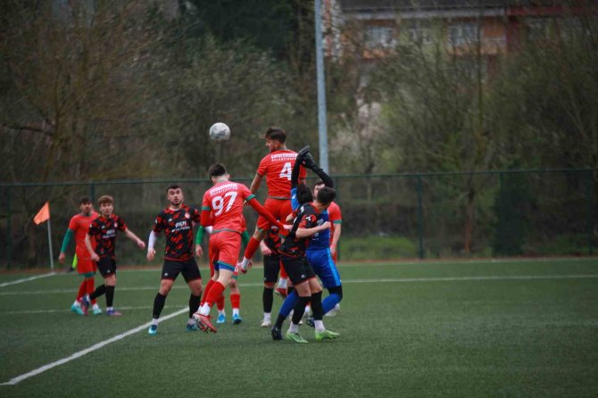 Akınspor Şampiyonluk Yarışını Takip Etti