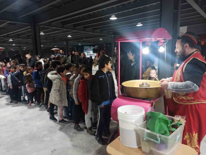 Altınova’da Ramazan Dolu Dolu Geçiyor