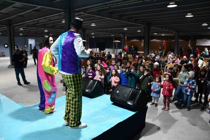 Altınova’da Ramazan Dolu Dolu Geçiyor