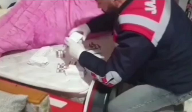 Jandarmadan Uyuşturucu Operasyonu: 21 Gözaltı