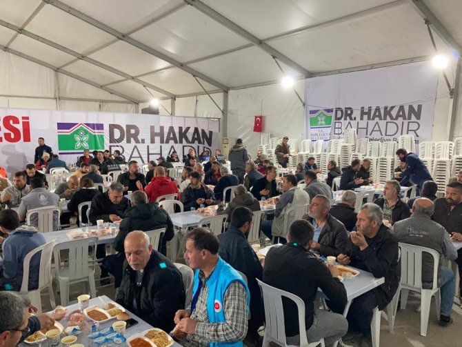 Bahçelievler Belediyesi İftar Çadırlarını Deprem Bölgesinde De Kurdu