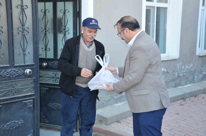 Başkan Doğan, Ramazan’ın Coşkusu Ve Maneviyatını Vatandaşlarla Birlikte Yaşıyor