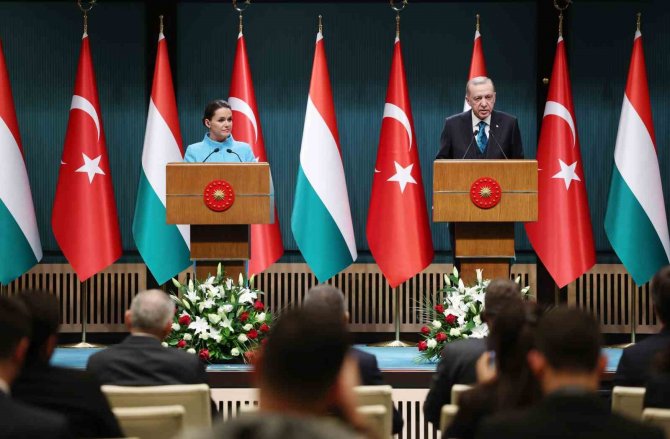Cumhurbaşkanı Erdoğan: “Tanap’tan Macaristan’a Doğalgaz Göndermeye Hazırız"