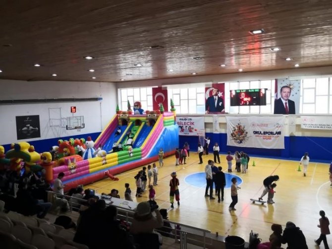 Depremzede Öğrenciler İçin Etkinlik Düzenlendi
