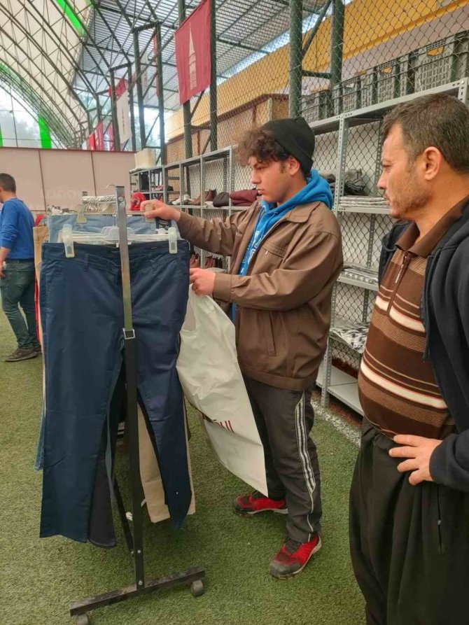Beyoğlu Sosyal Market Ramazan Ayında Depremzedelere Umut Oldu