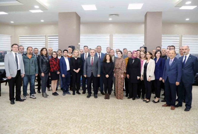 Erü’den 2022 Yılında Bilimsel Proje Ödülü Alan Akademisyenlere Teşekkür