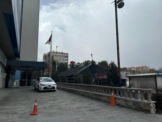 Erzurum’da Rüzgâr Ve Fırtına Etkili Oluyor