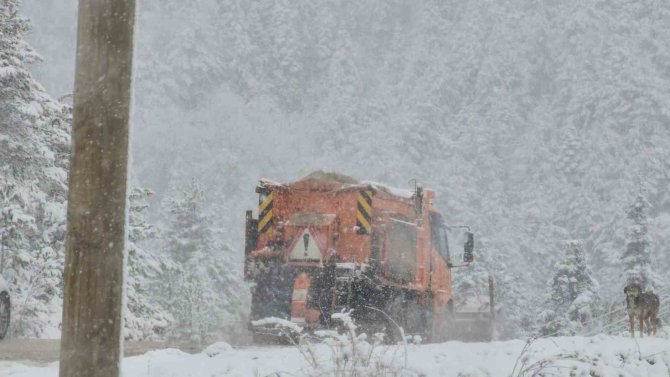 Karabük’te Kar Yağışı Etkili Oluyor