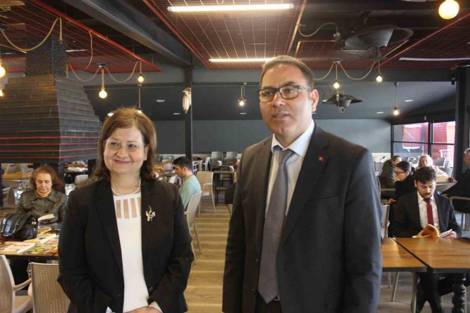 Ney Eşliğinde Kitap Okuma Etkinliği