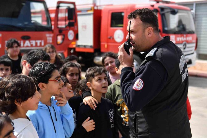 Mersin Büyükşehir Belediyesi ’Minikbüs’ İle 2 Bin 830 Öğrenciye Ulaşmak İstiyor