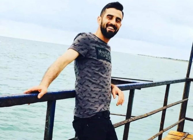 Sıva Yaparken Yere Düştü, Hastanede Hayatını Kaybetti