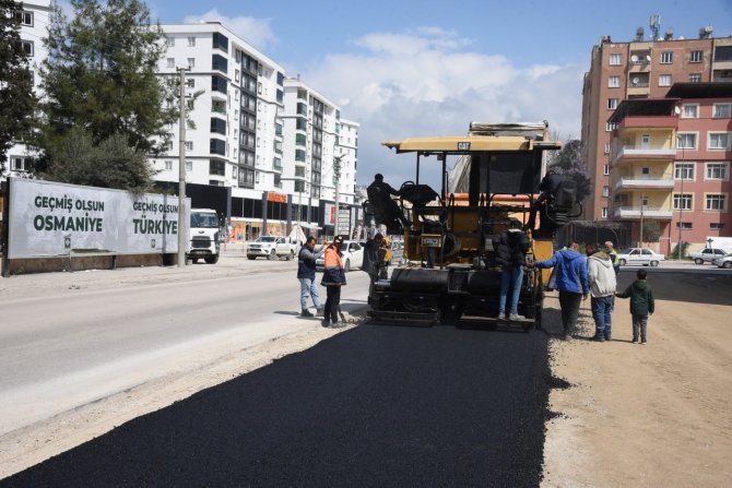 Osmaniye’de Yol Genişletme Ve Kavşak Yapımına Başladı