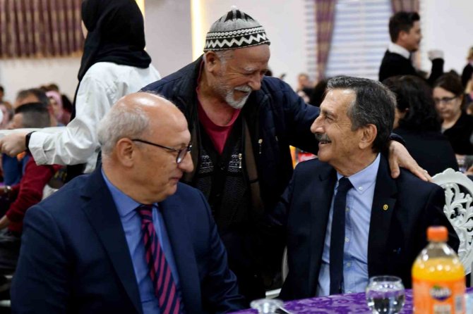 Ataç Engelli Bireyler Ve Aileleriyle İftarda Buluştu
