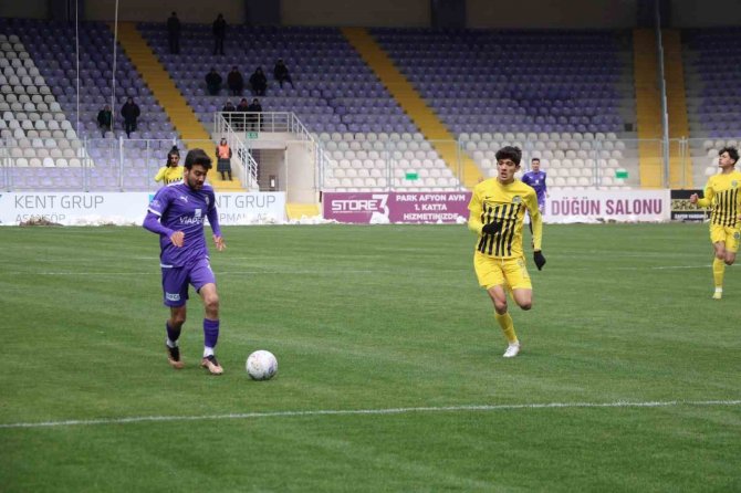 Tff 2. Lig: Afyonspor: 5 - Tarsus İ̇dman Yurdu: 1
