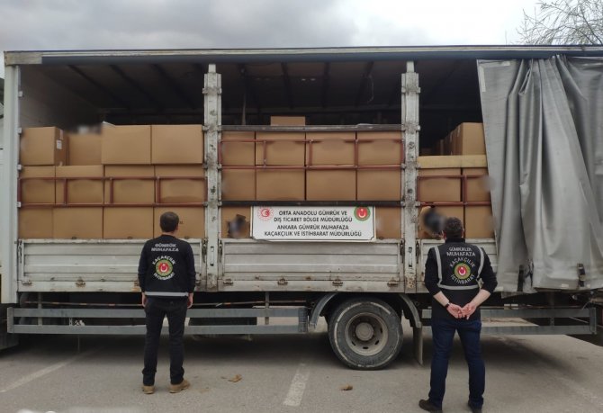 Ankara’da 3 Ton 600 Kilo Kaçak Tütün Ele Geçirildi