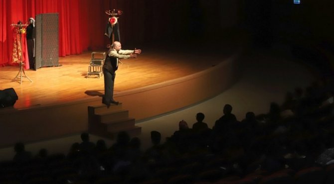 Nevü’de ’Yumurta-yı Hümayun’ Adlı Tiyatro Oyunu Sahnelendi