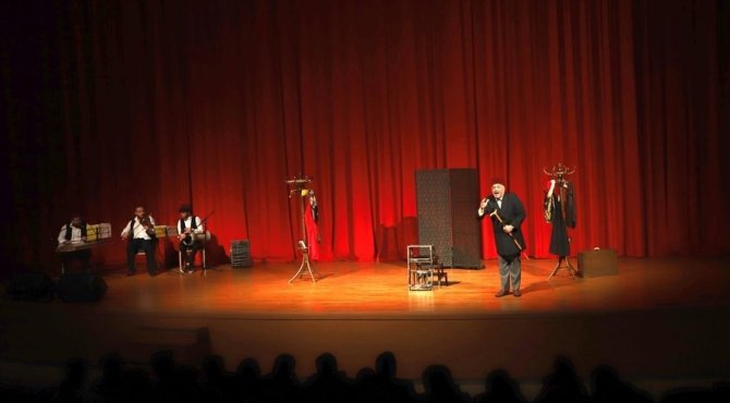 Nevü’de ’Yumurta-yı Hümayun’ Adlı Tiyatro Oyunu Sahnelendi
