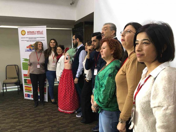 Misak-ı Milli Ortaokulu, 5 Ülkeden 24 Öğrenciyi Misafir Ediyor