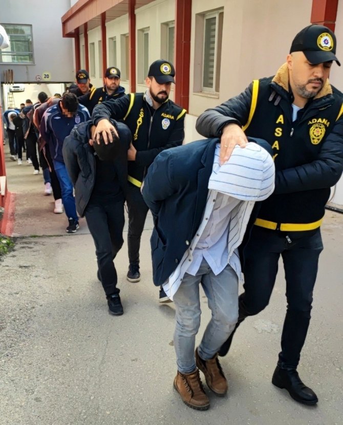 Adana’da Hırsızlara Şafak Operasyonu: 13 Gözaltı
