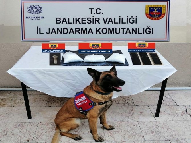 Balıkesir’de 4 Şahsa Uyuşturucu Operasyonu