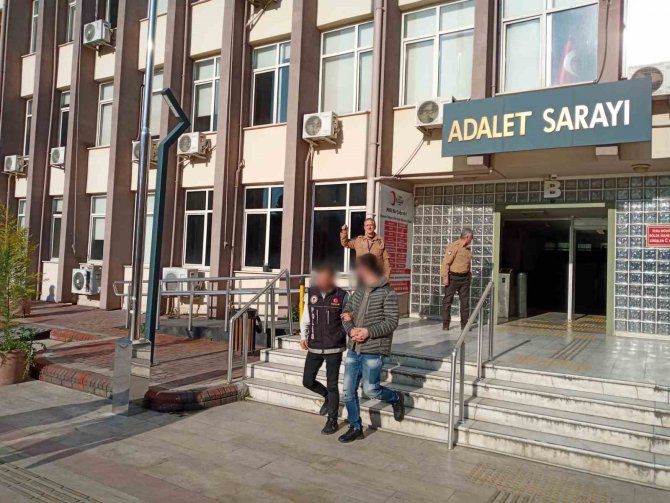 Uzun Süredir Peşinde Olunan Uyuşturucu Taciri Yakalandı